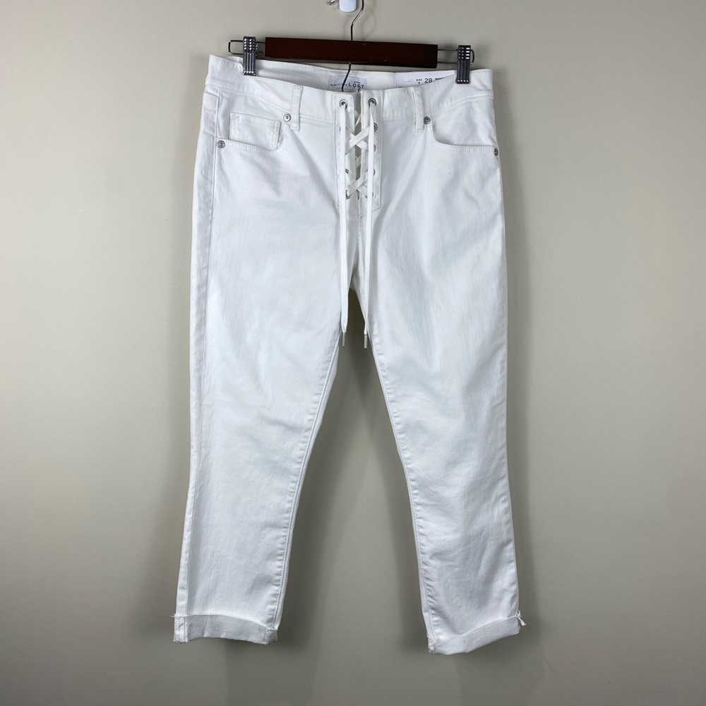 NWT’s Loft Modern Skinny White Lace Up Jeans size 28
